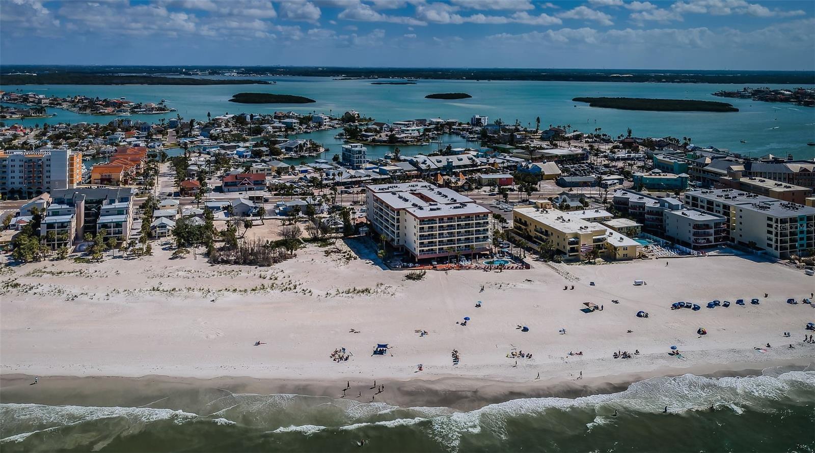 Aerial view of Madeeira Norte… nice, wide beach!