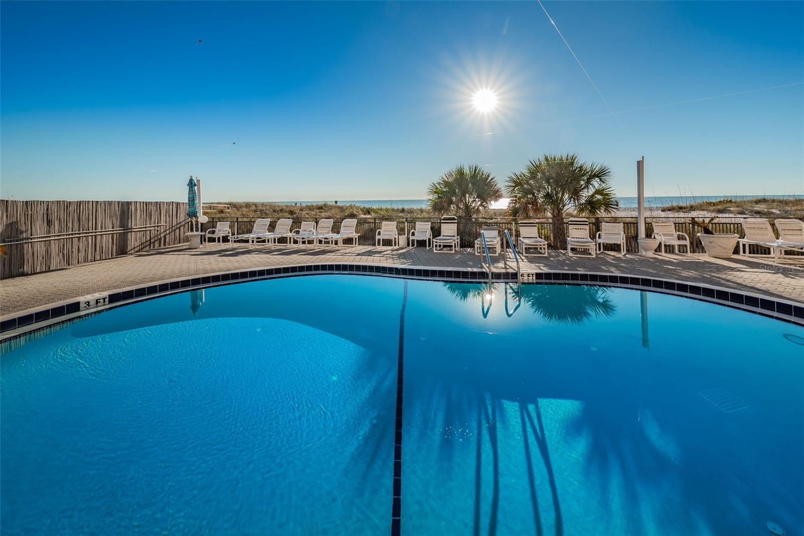 sparking pool