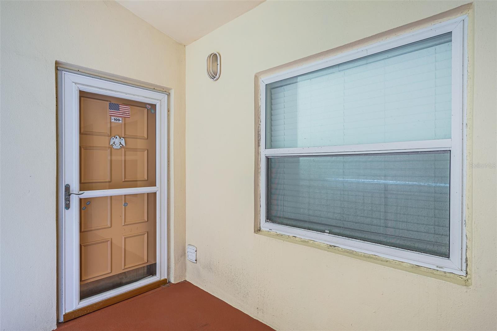 Entry to Unit 109