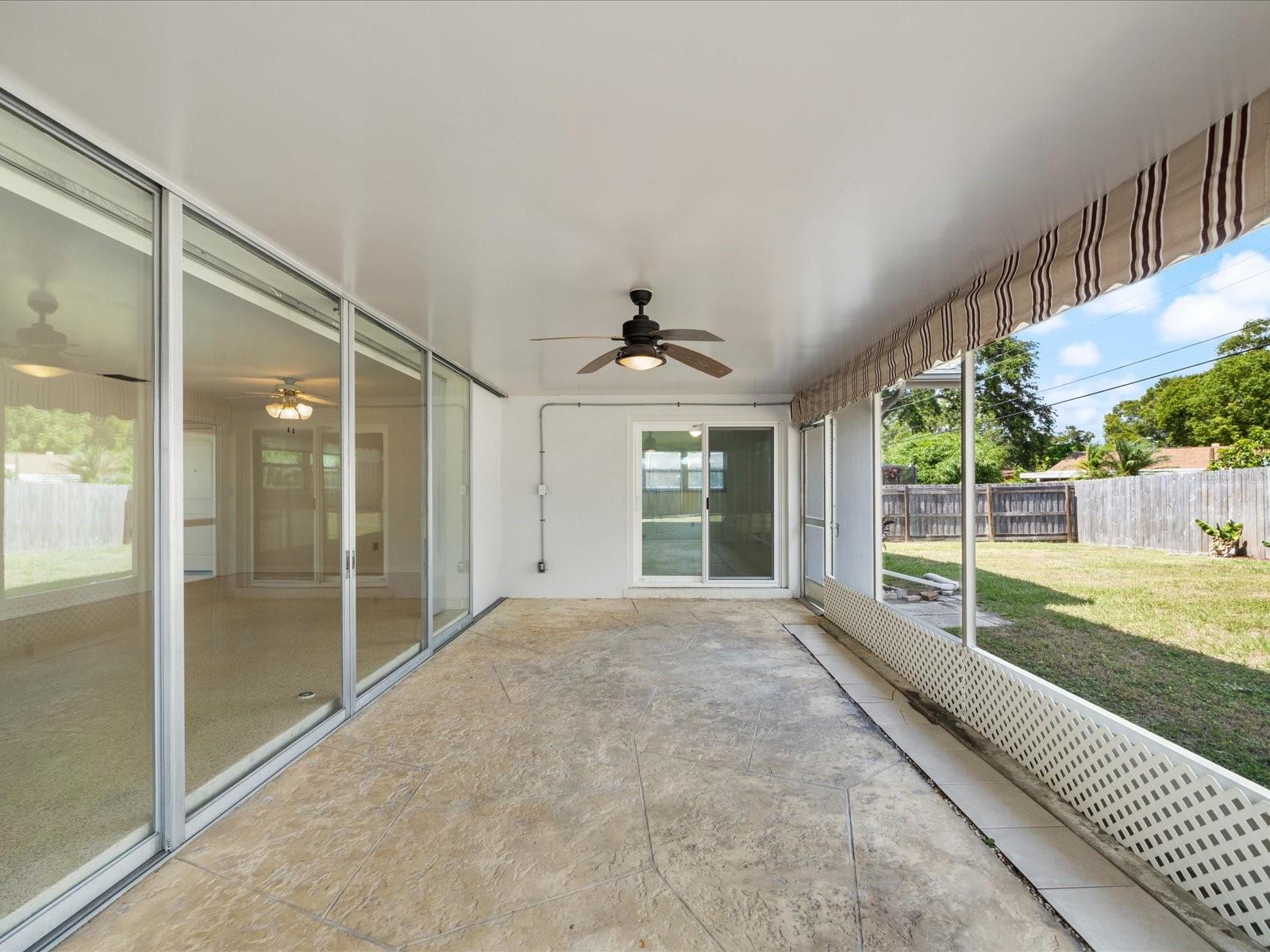 Oversized screened lanai