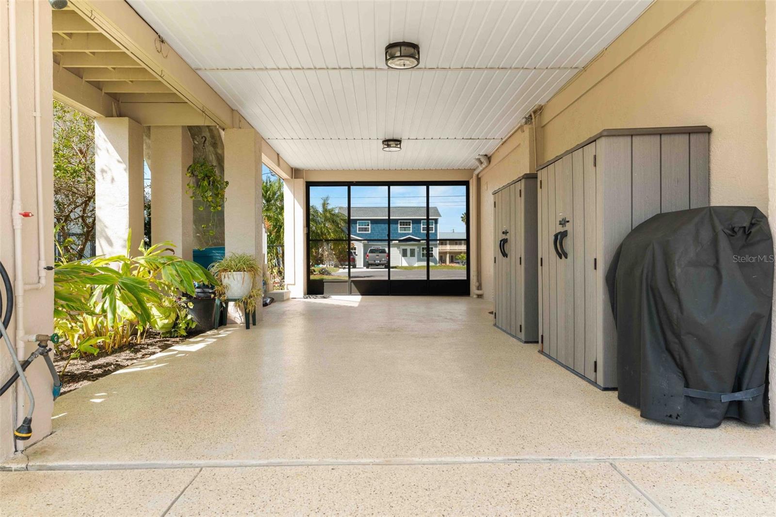 Carport