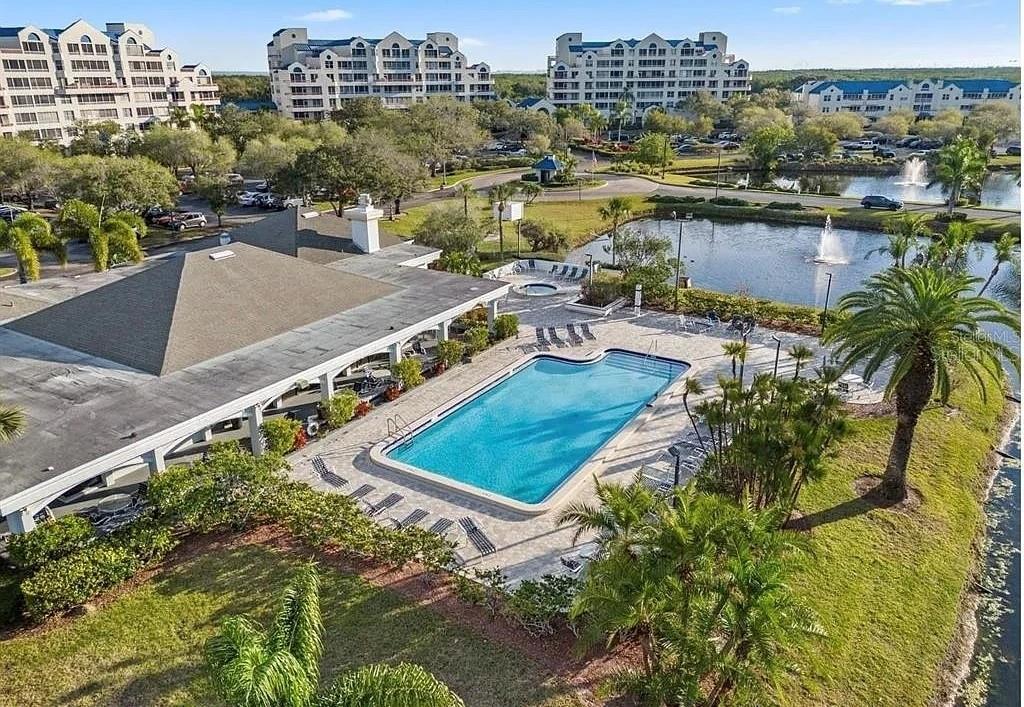 Community pool