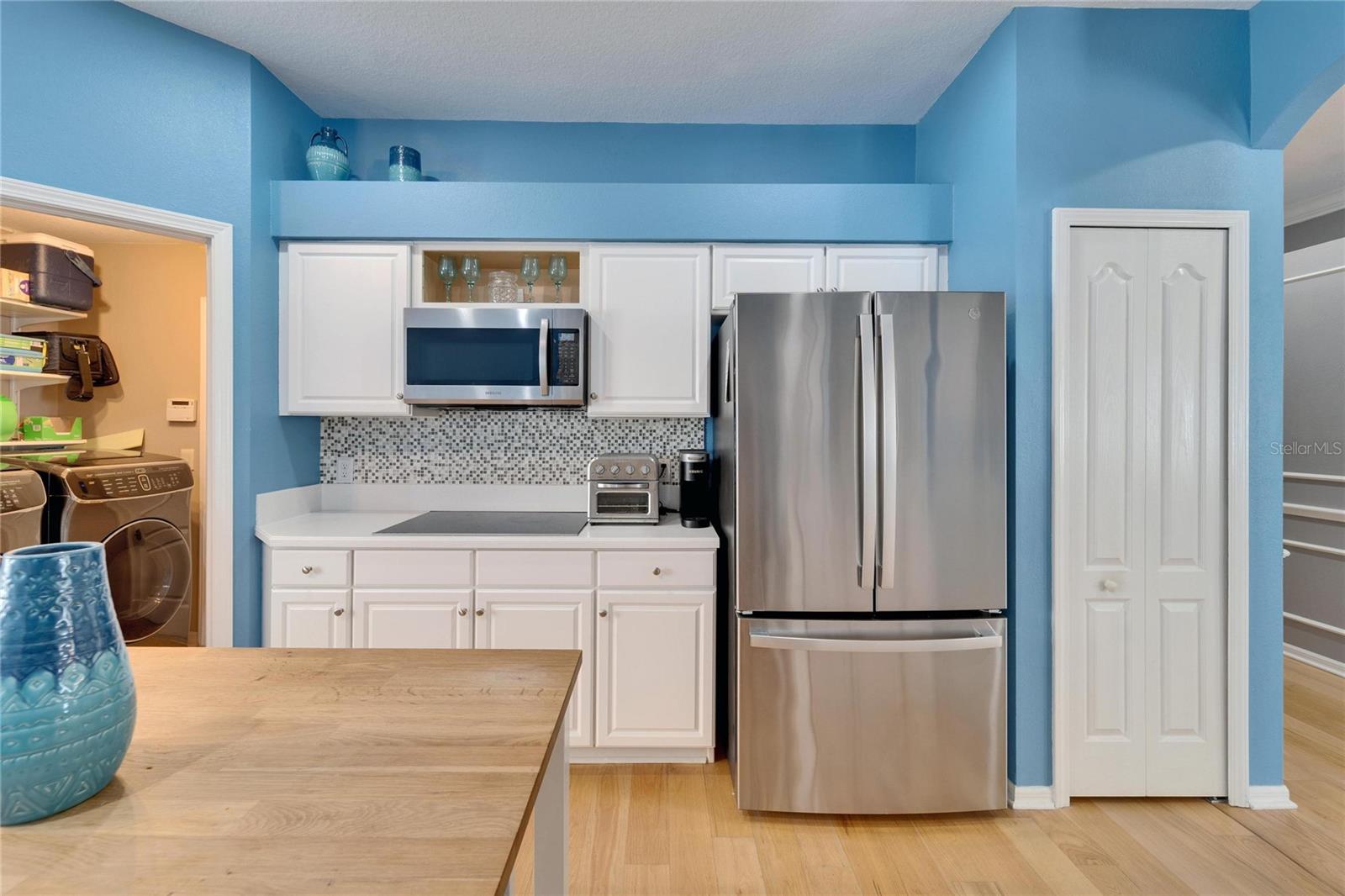 STAINLESS STEEL REFRIGERATOR