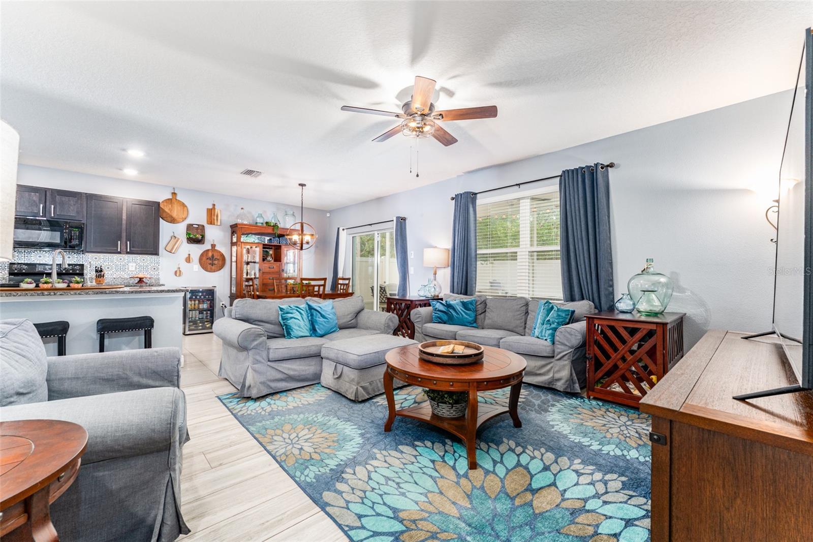 Large Family room with natural light
