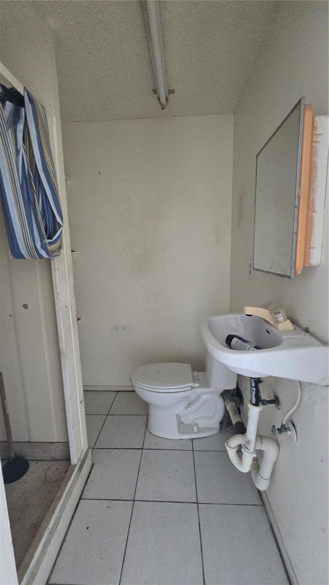 garage - full bath