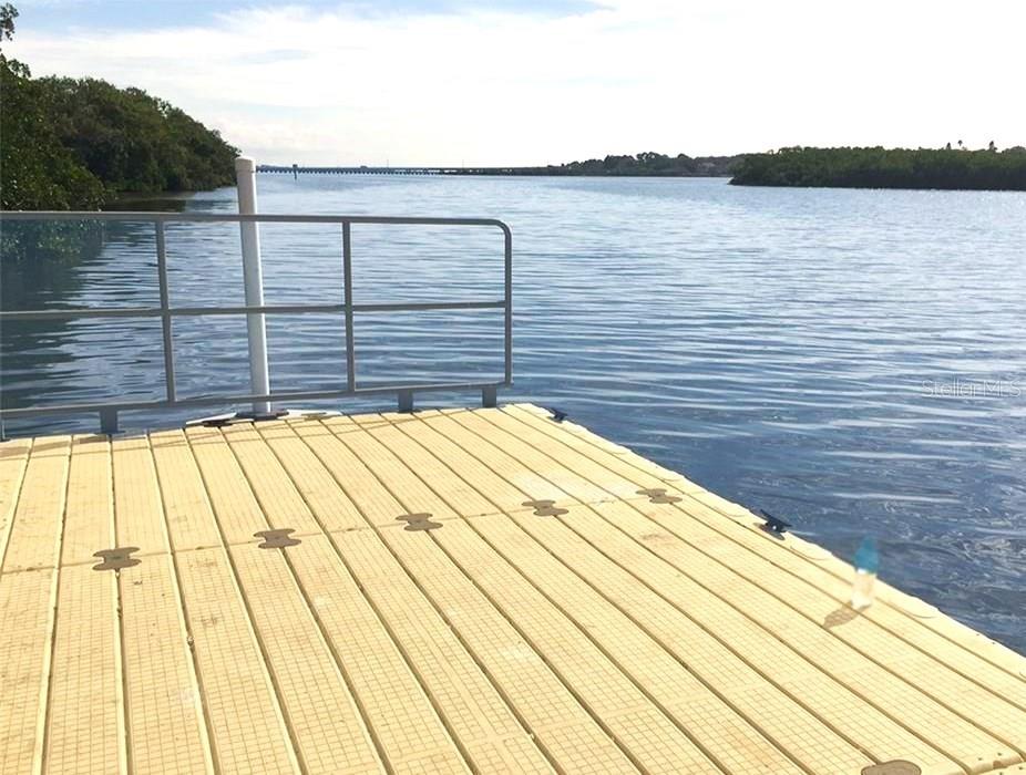 floating dock