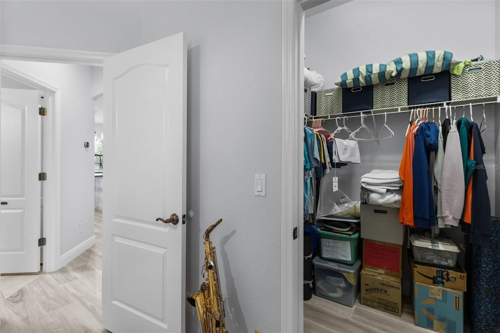 3rd BR with walk in closet on 2nd floor