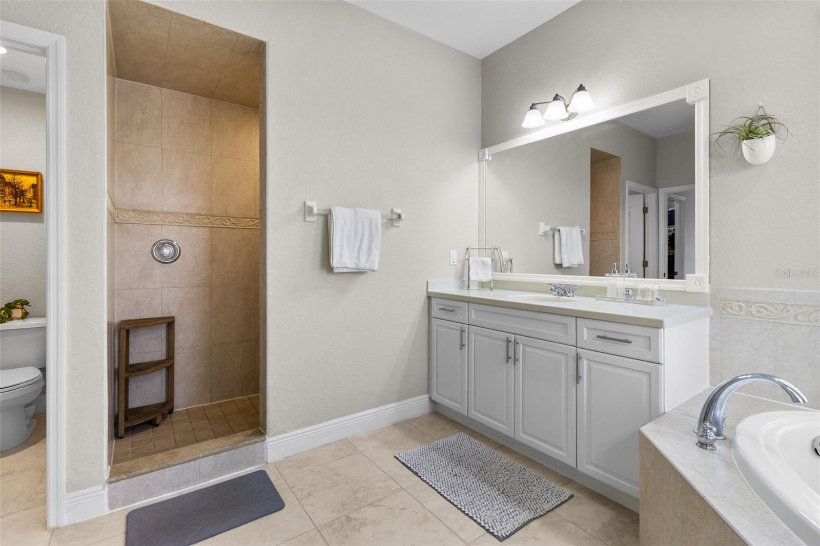 Walk in shower