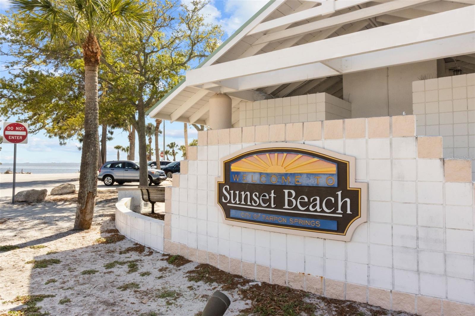 Just minutes to Sunset Beach