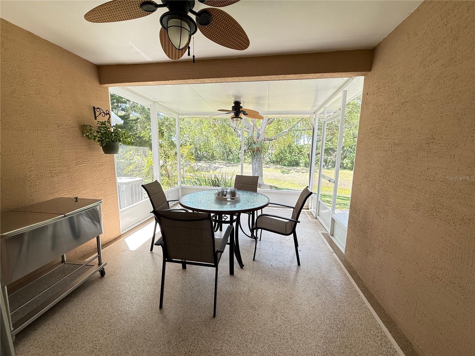 Screened in lanai