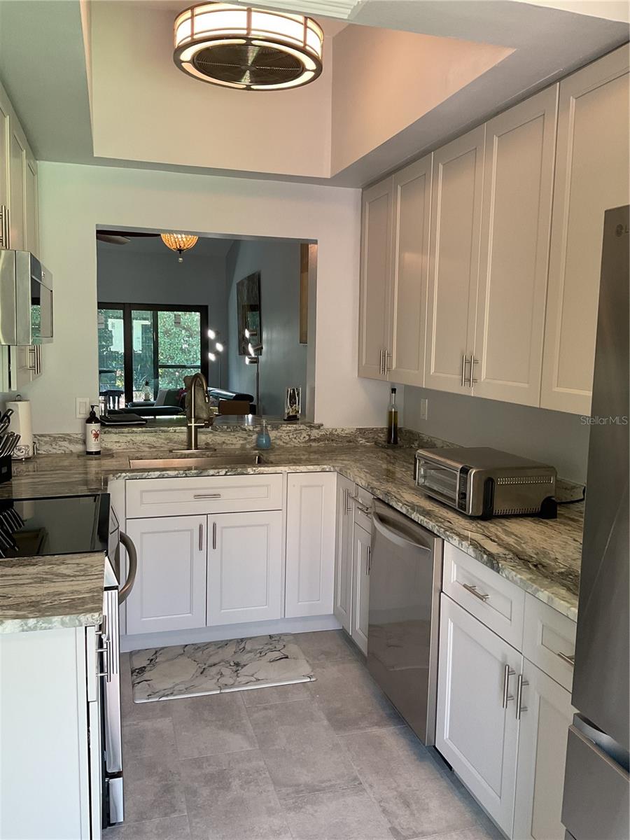 UPGRADED KITCHEN
