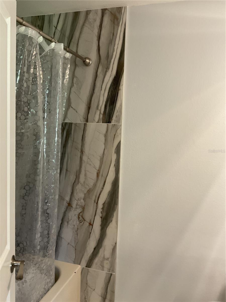2ND BATHROOM