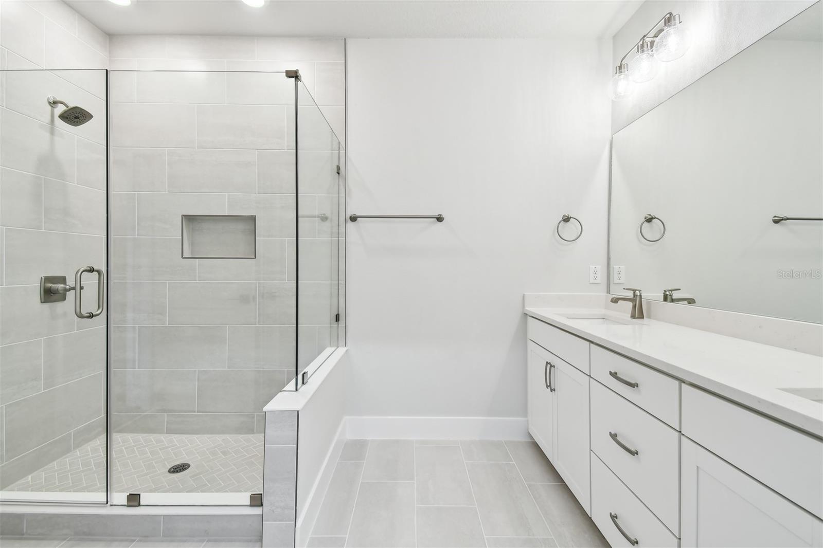 Owner's Bath