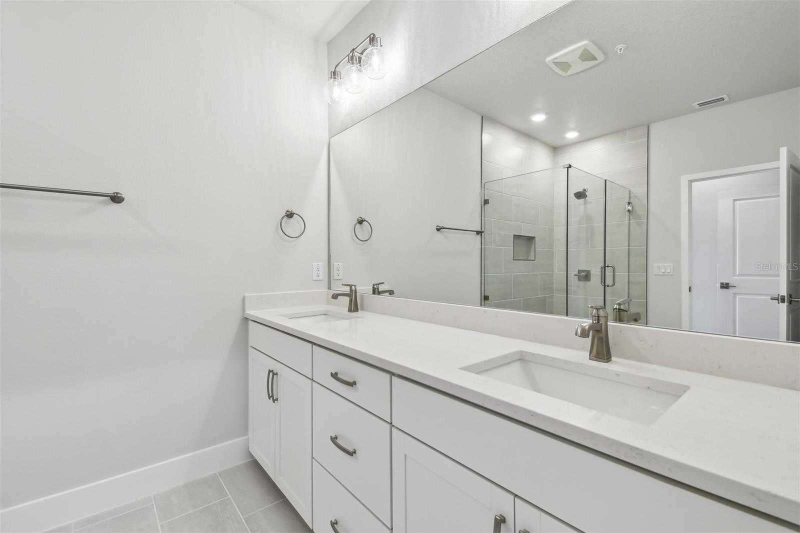 Owner's Bath