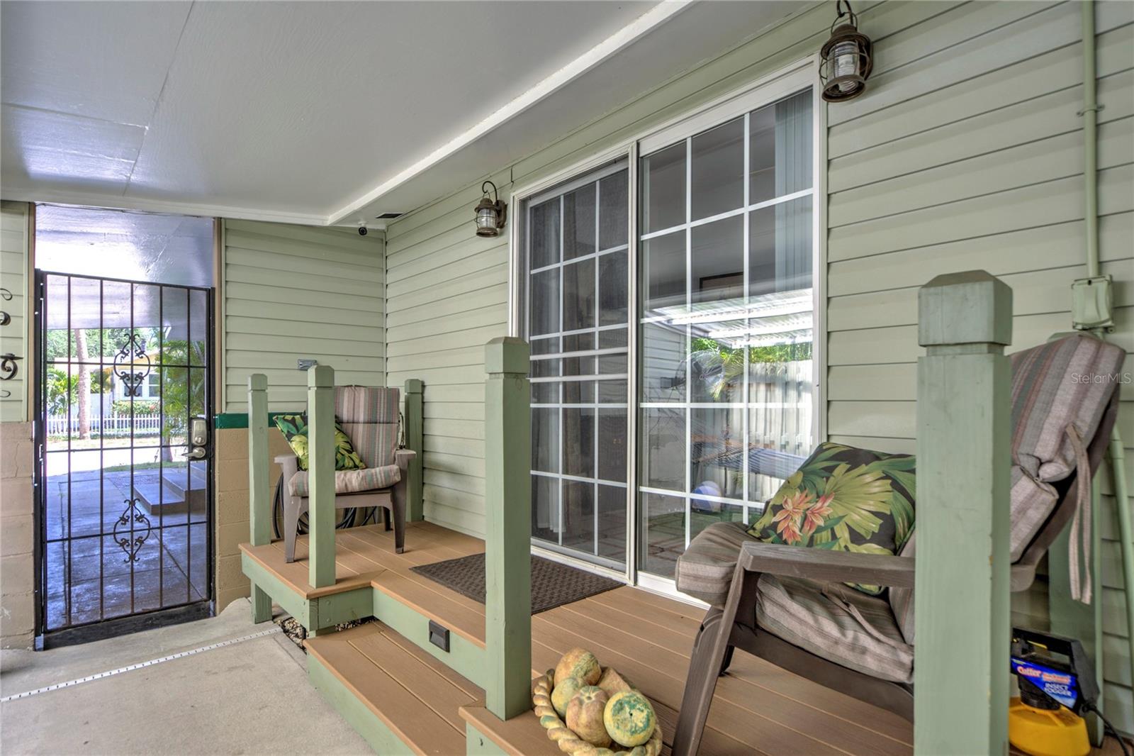 porch area off dining room