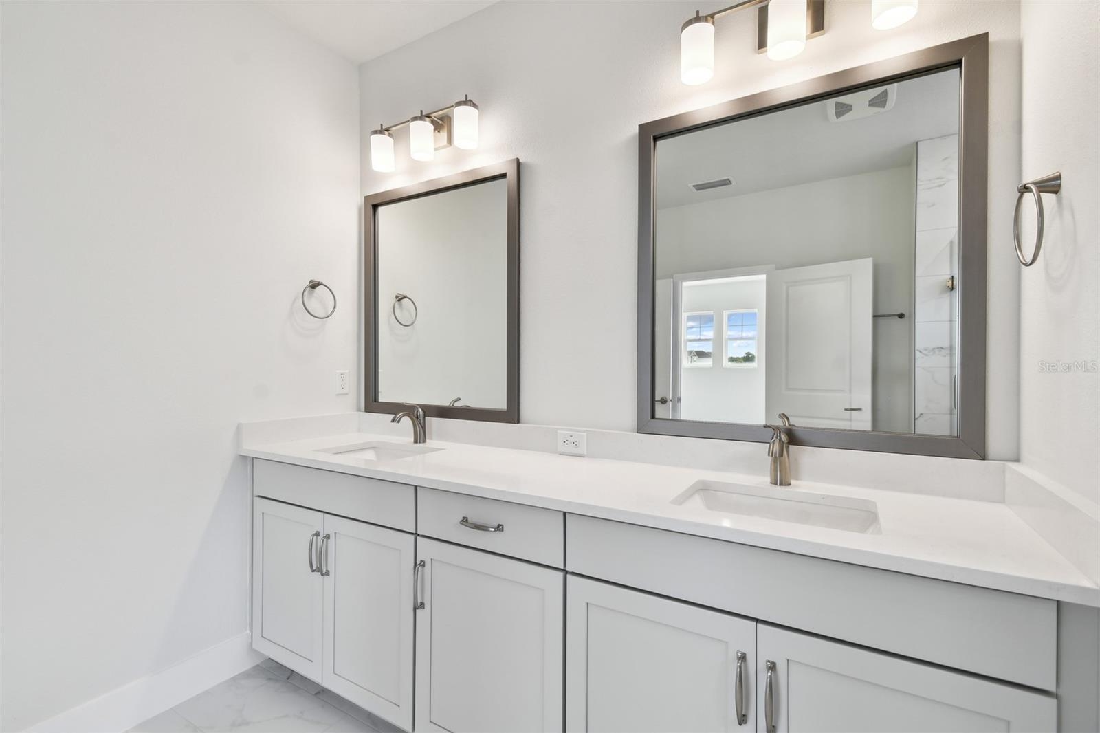 Owner's Bath