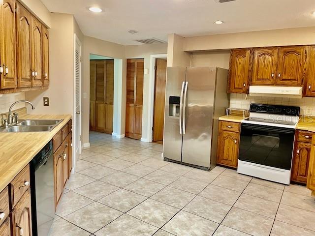 KITCHEN CABINETS