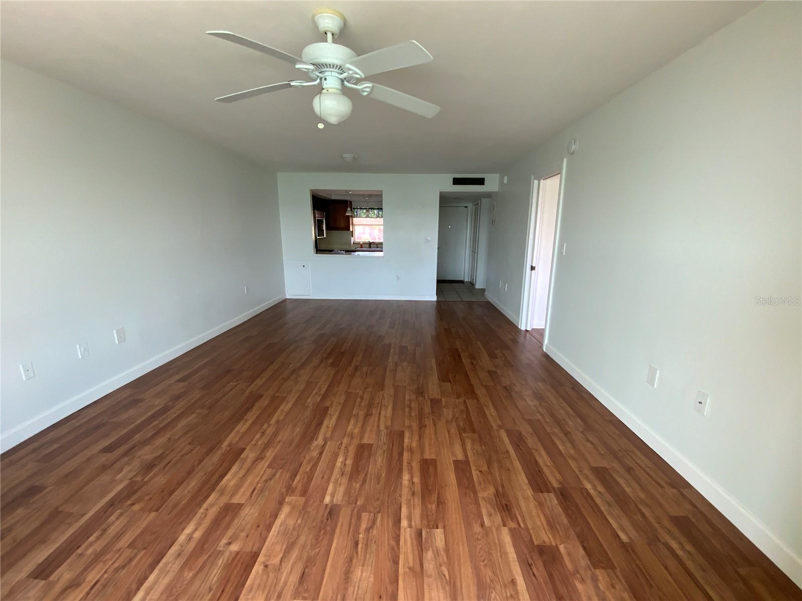 Living Room / Dining area