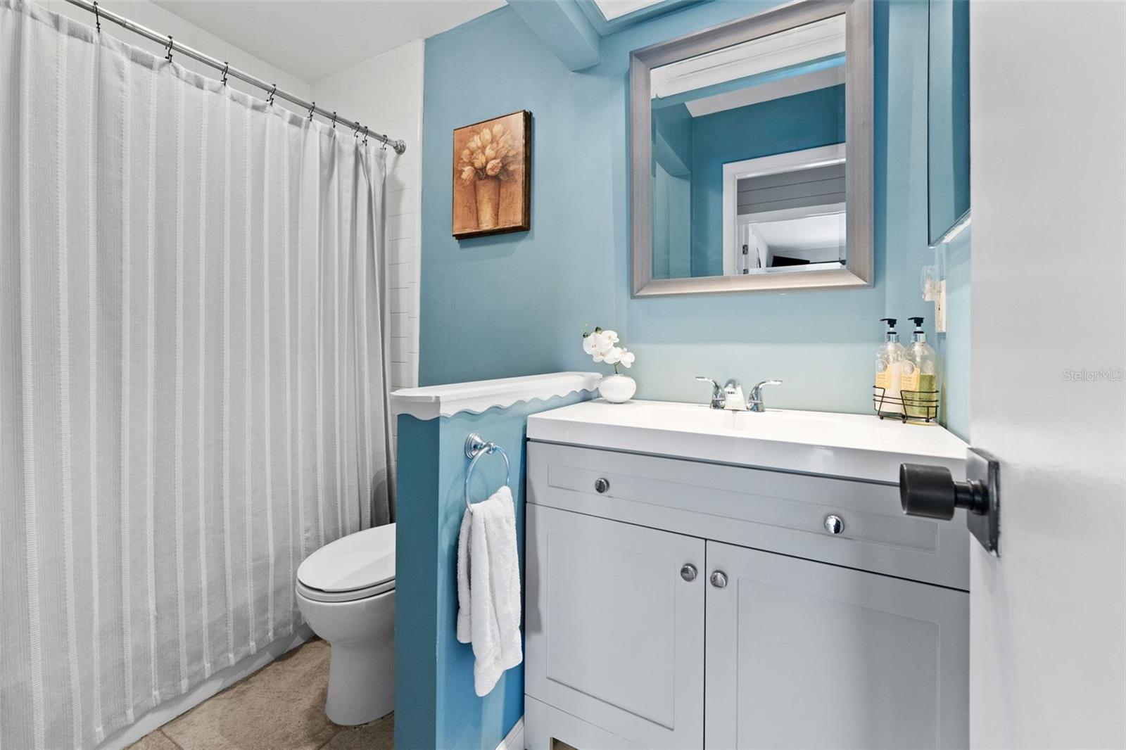 Full bath on second floor