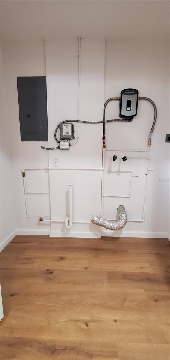 Tankless water heater