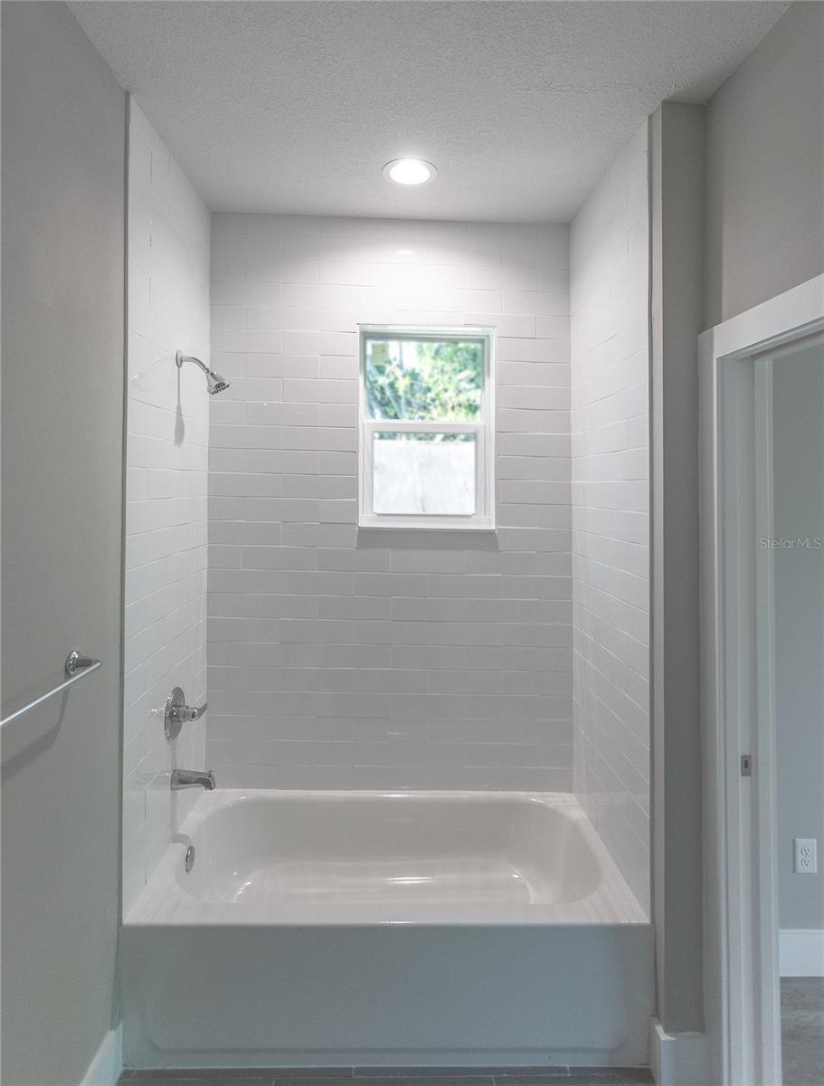 2nd Bedroom Ensuite