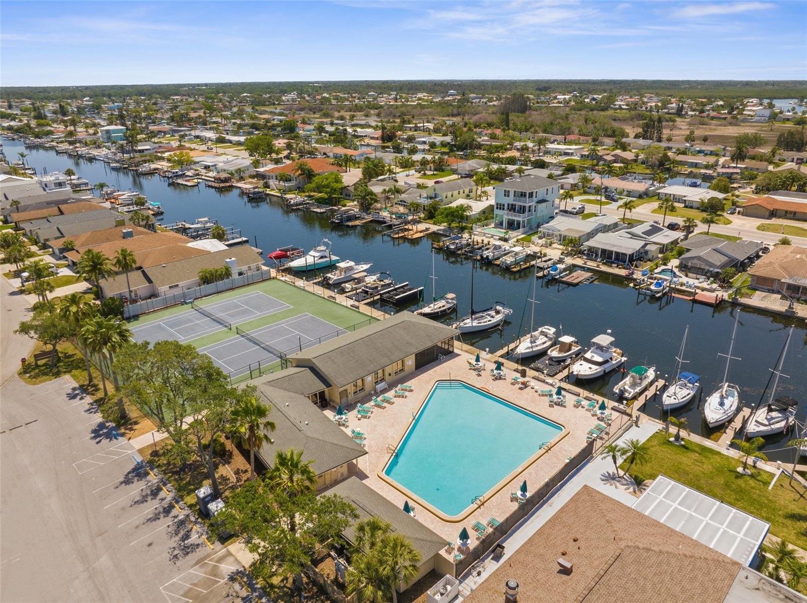Community Pool/Tennis Courts
