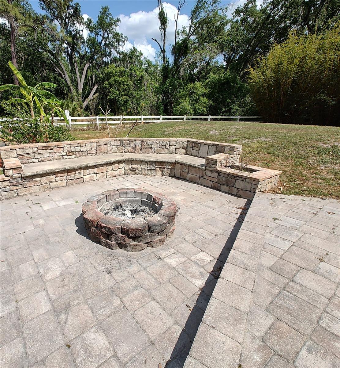 Pavered fire pit and seating