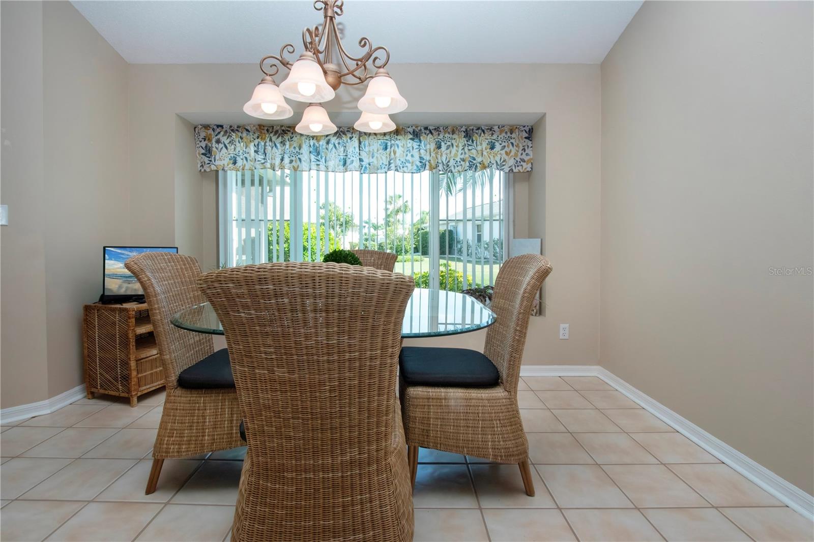 Breakfast Room