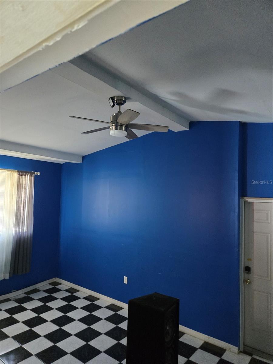 Bonus room