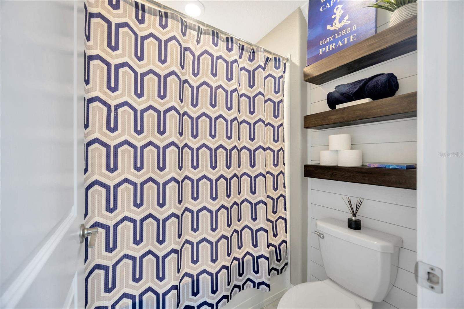 2nd Full Bathroom