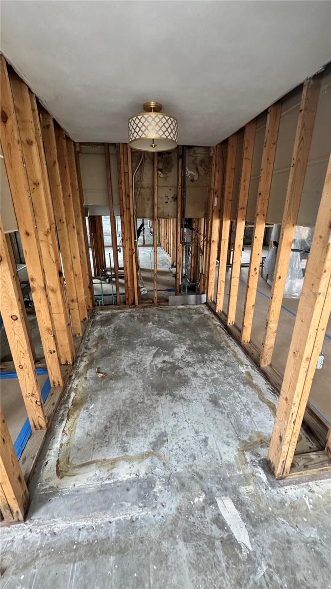 Primary walk in closet