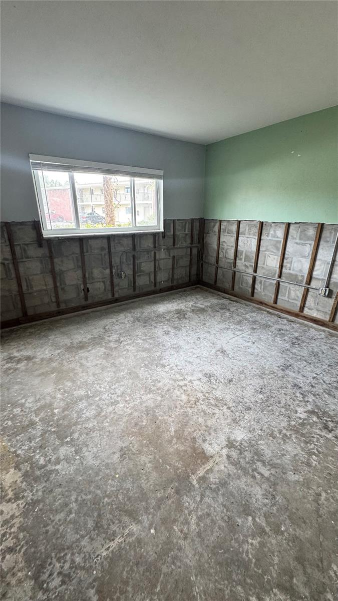 2nd Bedroom
