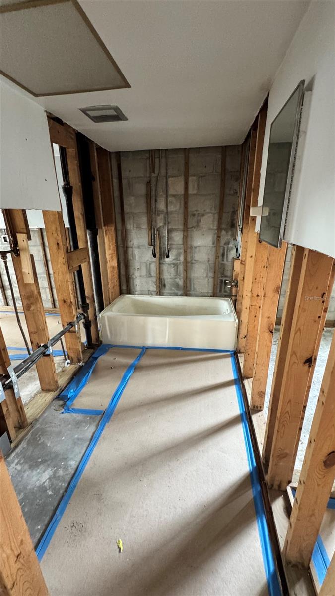 2nd bathroom