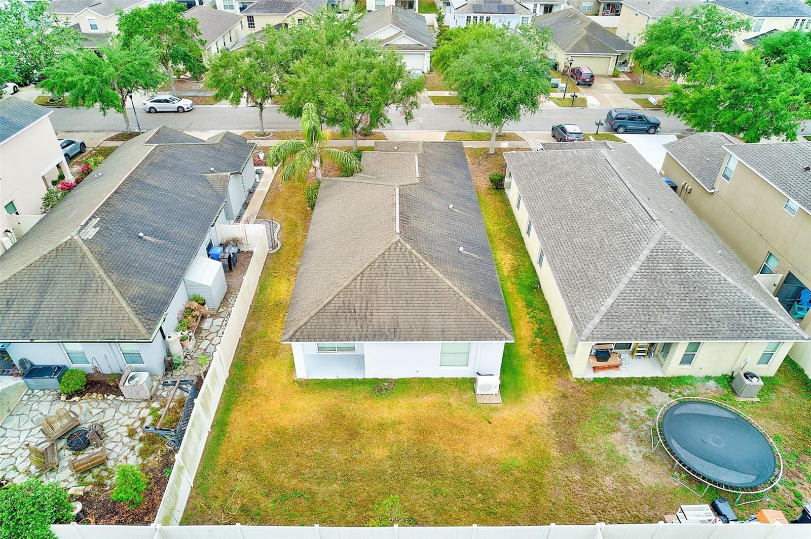 BACK AERIAL