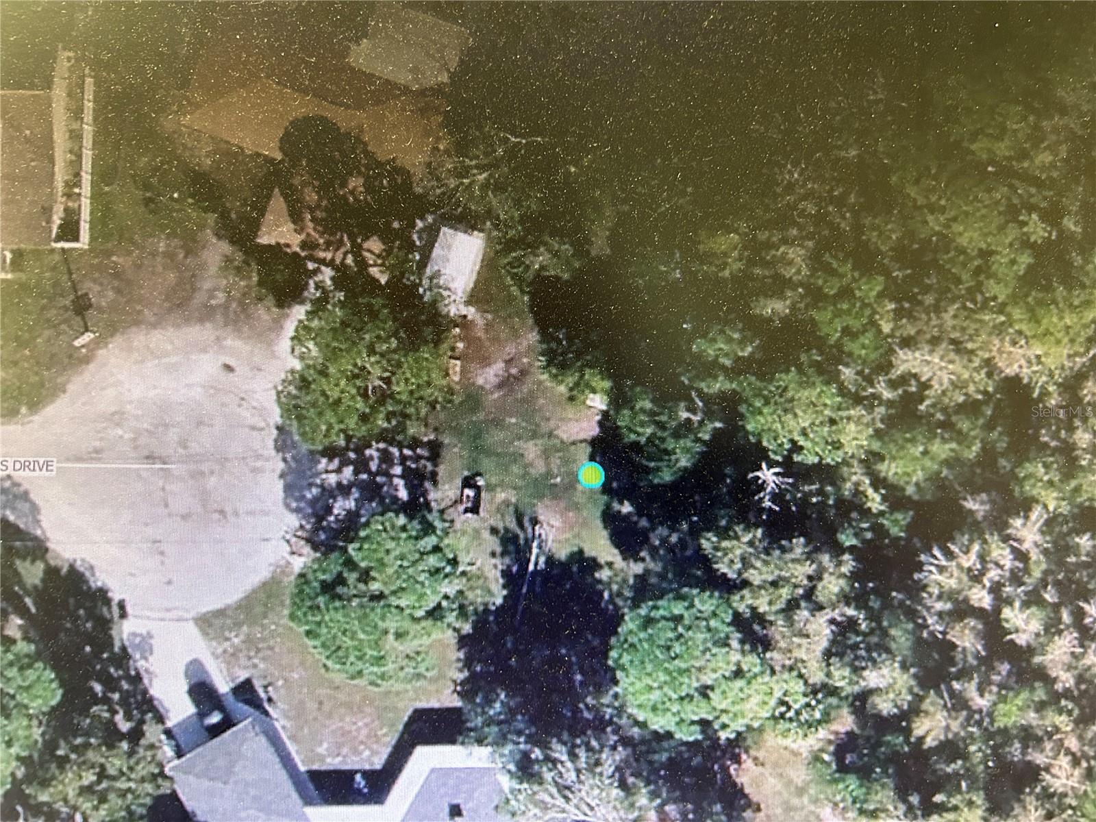 Aerial view of connecting buildable lot