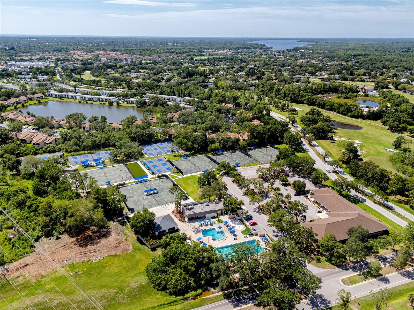 East Lake Woodlands