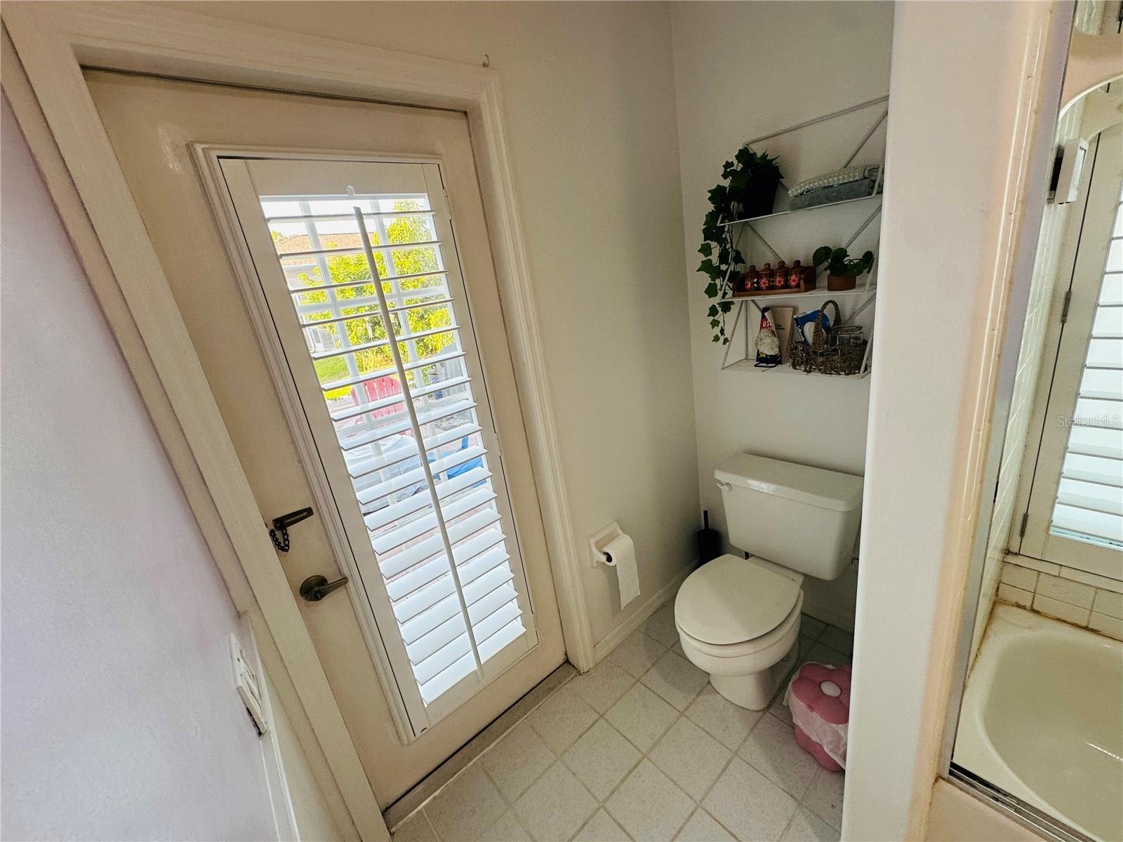 second full bath/access to outside