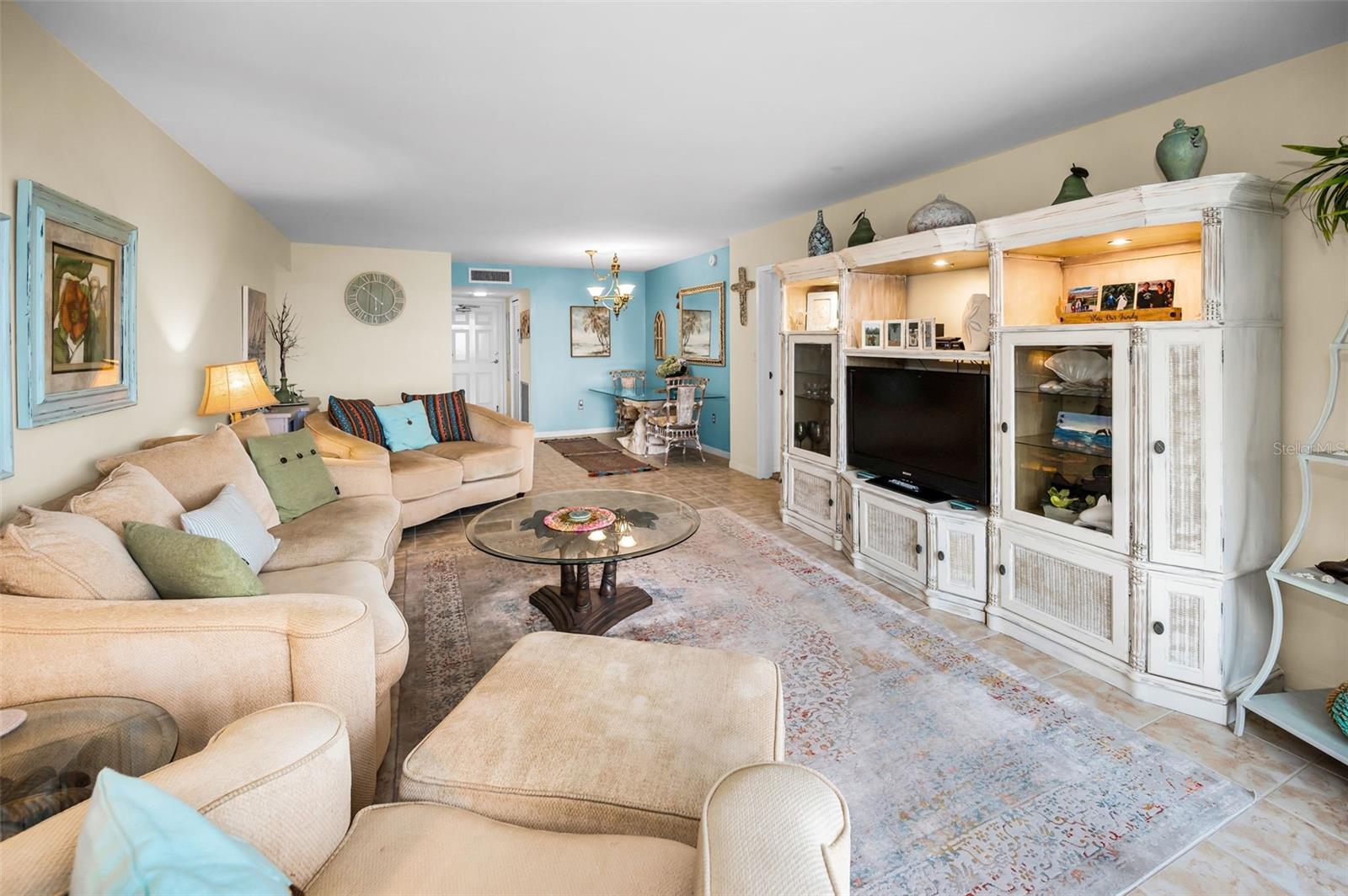 Spacious 14x26 Living/Dining area with beautiful water views!