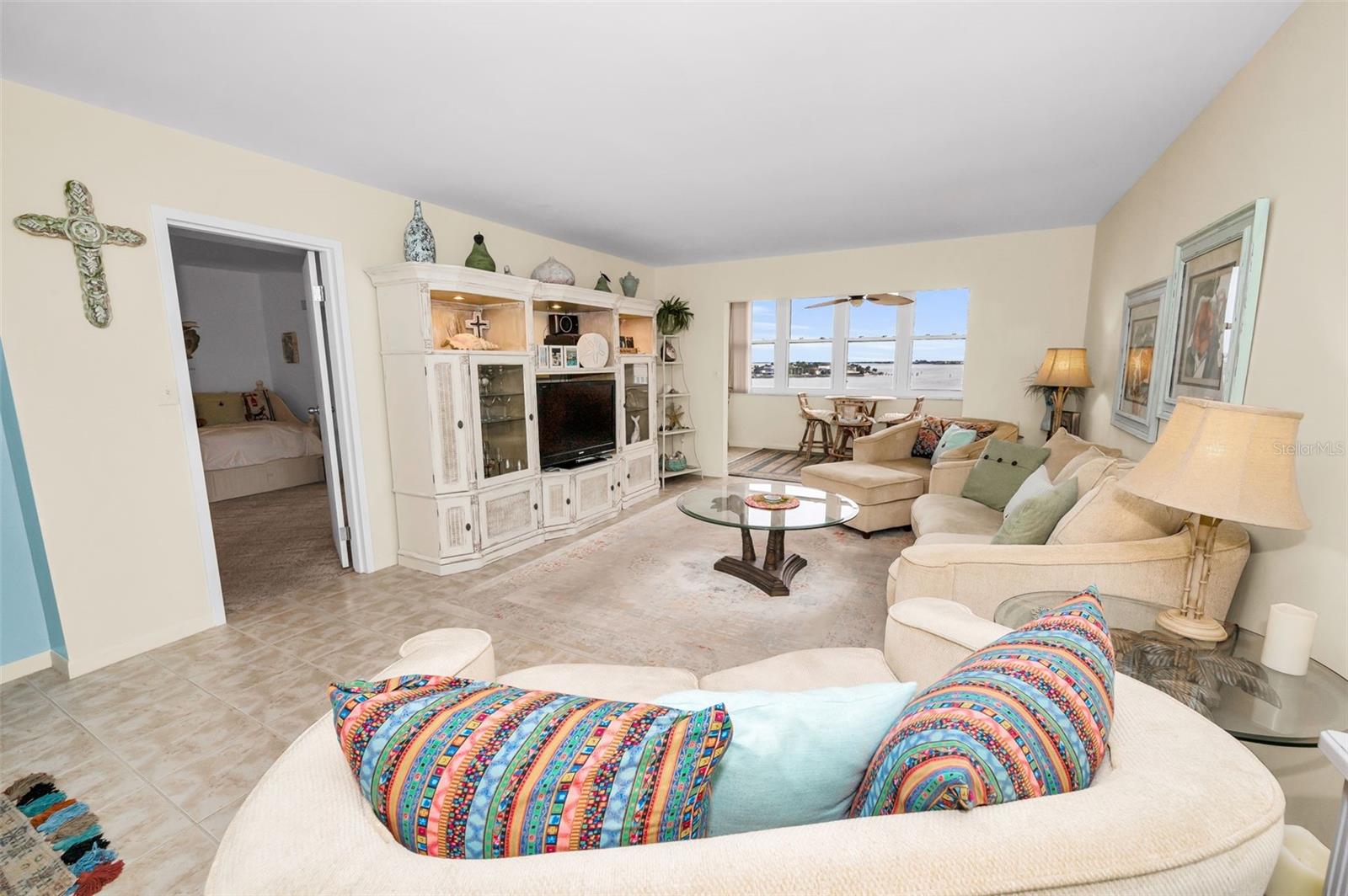 Spacious 14x26 Living/Dining area with beautiful water views!