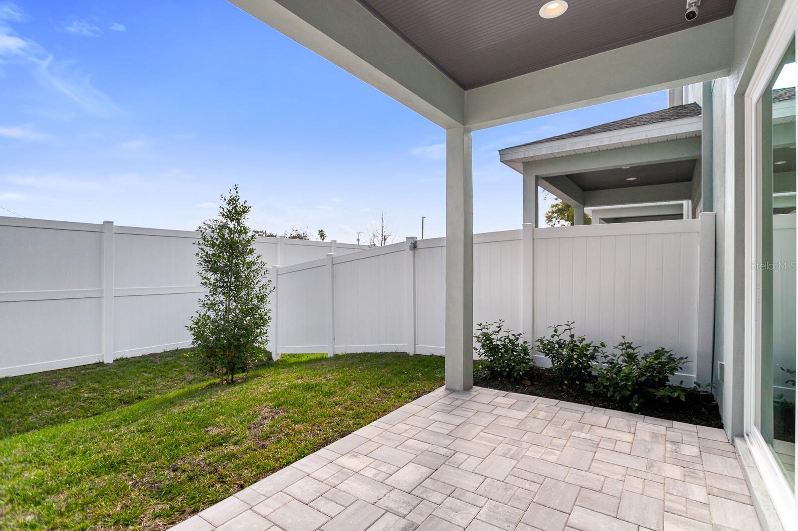 many of the photographs used in this listing are not of the subject property but are from unit 7 within the same neighborhood. These images are intended to provide a general representation of the layout and finishes. Actual features, finishes, and conditions of the subject property may vary.