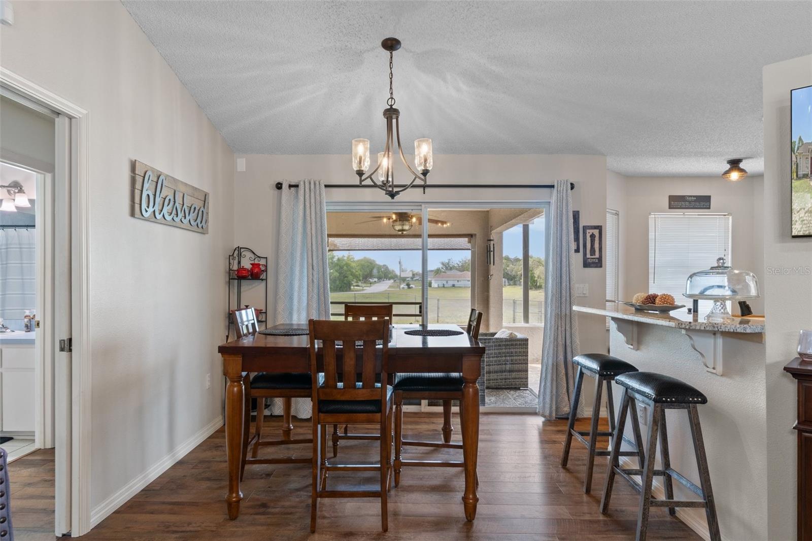 Beautiful Dining Area and Marble Breakfast Bar