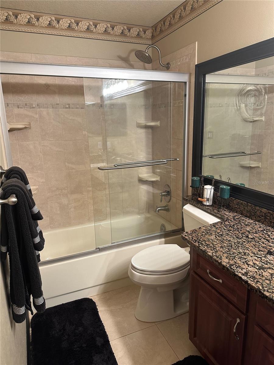 Guest bath 2