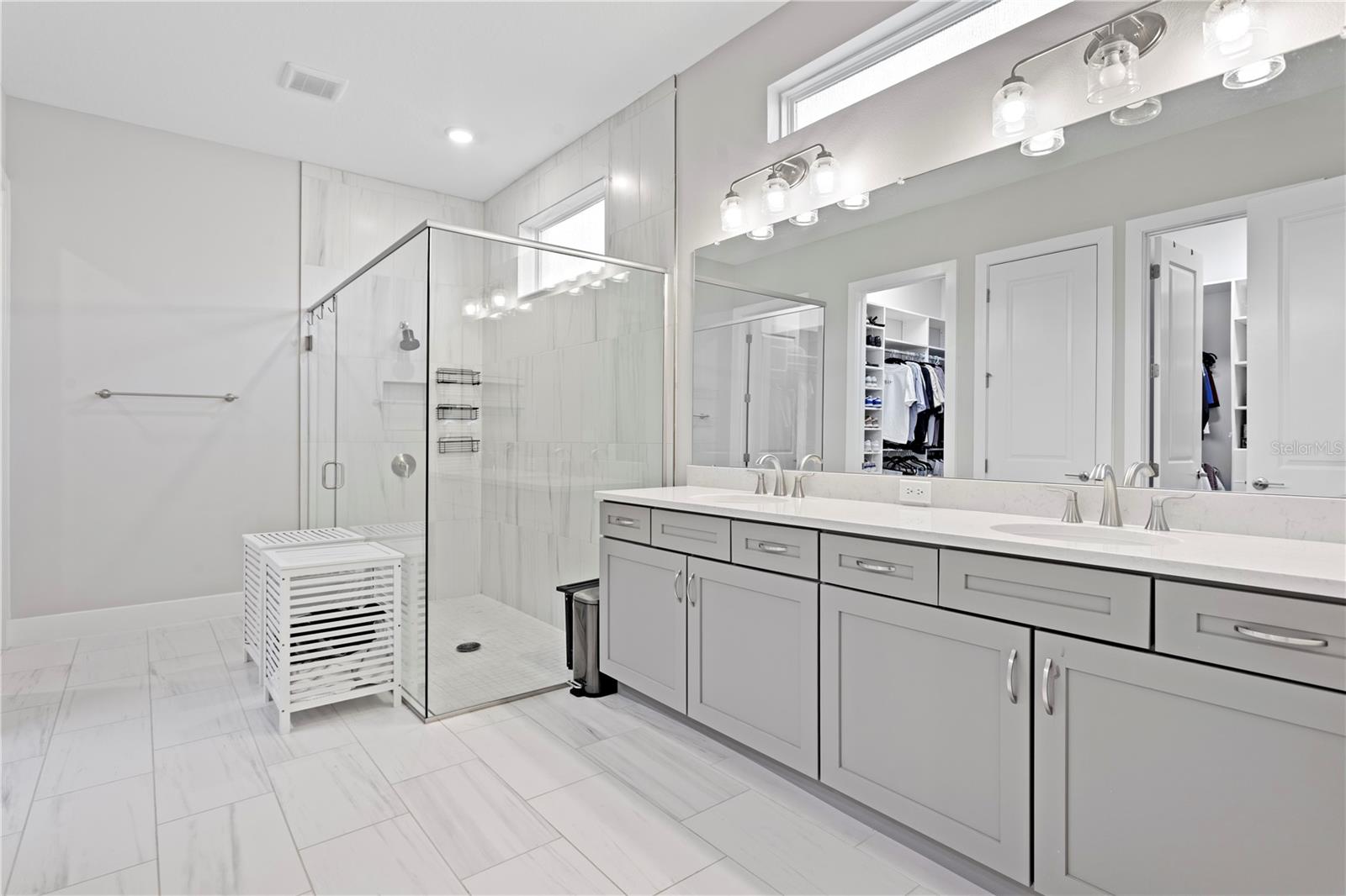 Spa inspired en suite bathroom!
