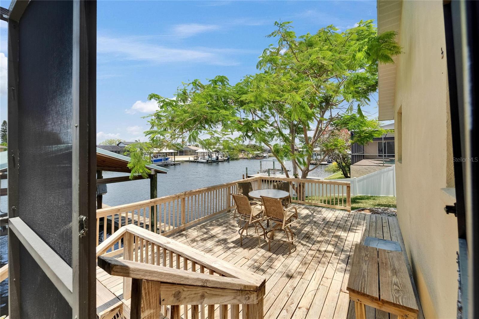 Party Deck