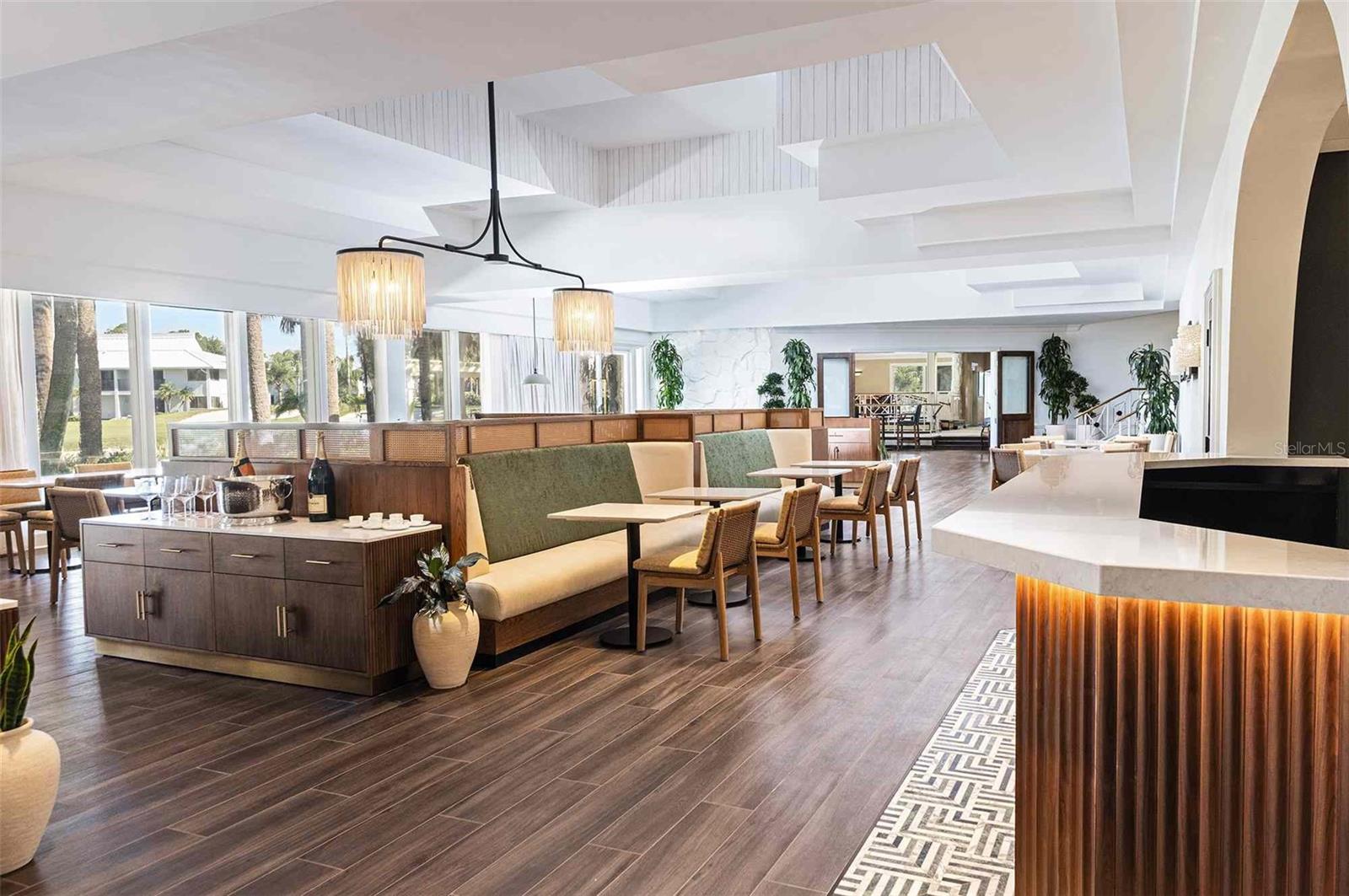 Rare 1981 Restuarant