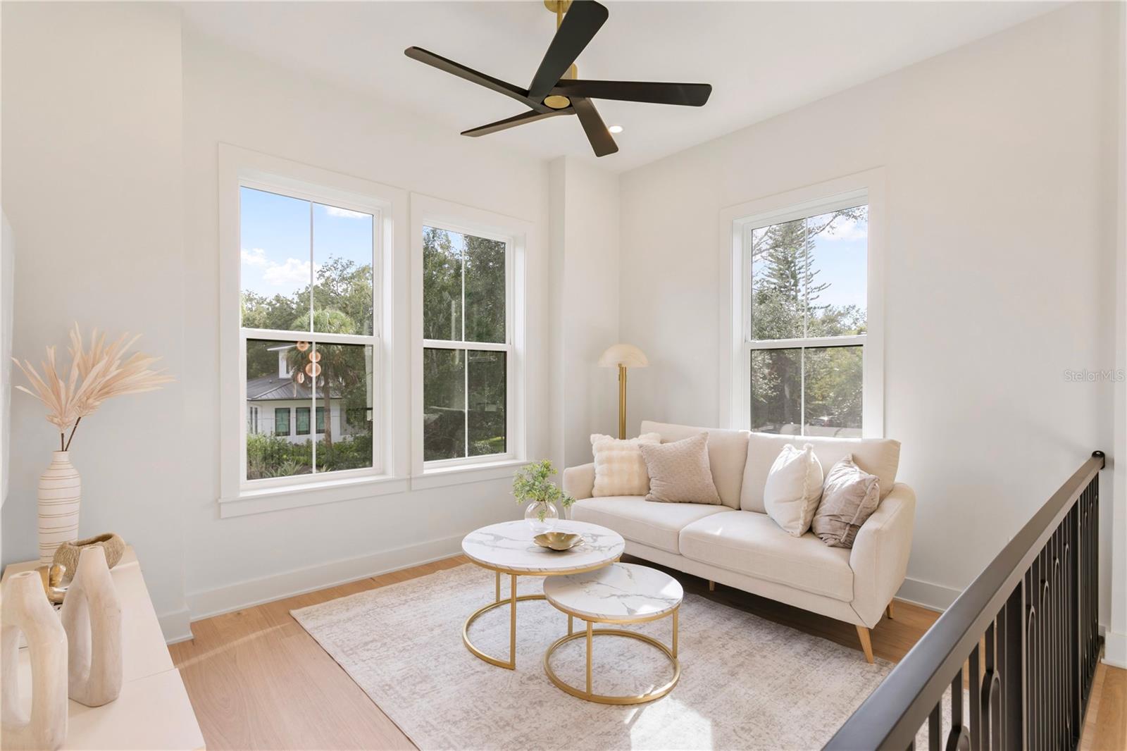 Upstairs flex living space