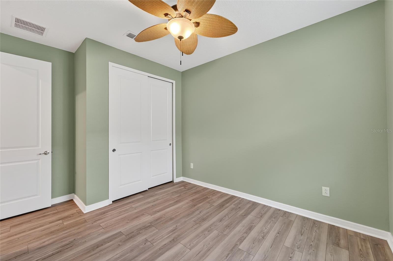 Guest bedroom