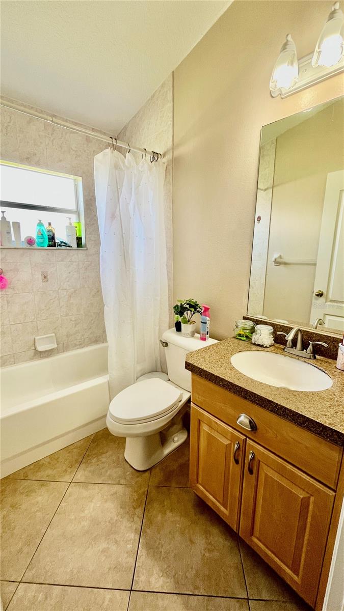 2nd Bathroom