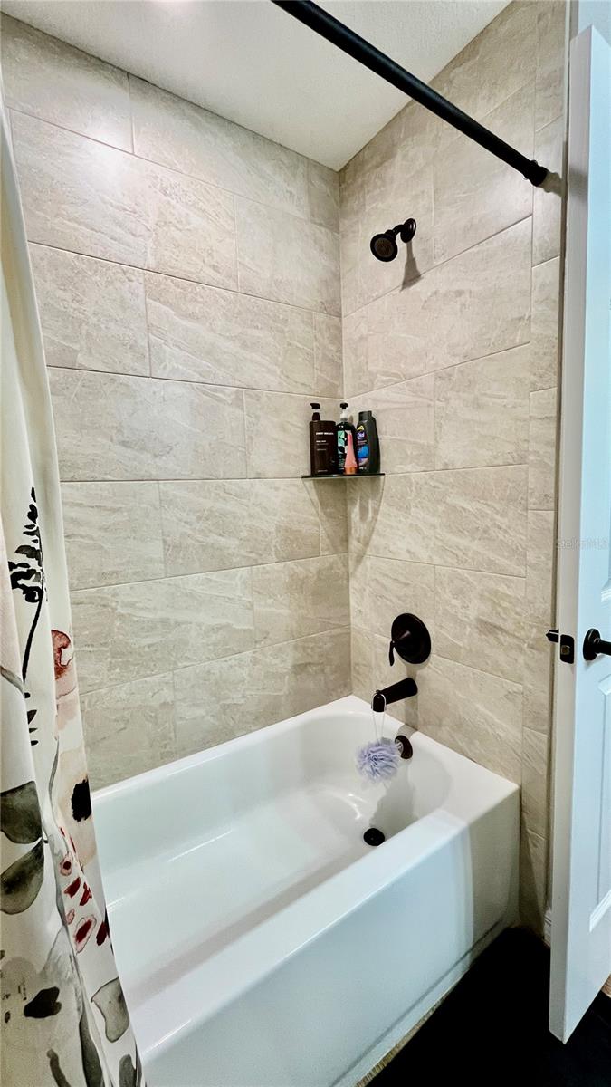 2nd Bathroom