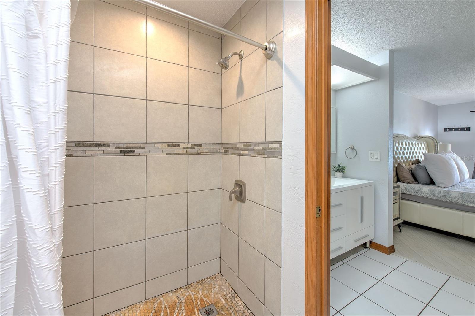 Primary Ensuite Bathroom